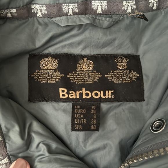 Barbour Fairview Quilted Jacket - Picture 5 of 11